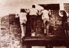 1950-Chavales viendo un entrenamiento